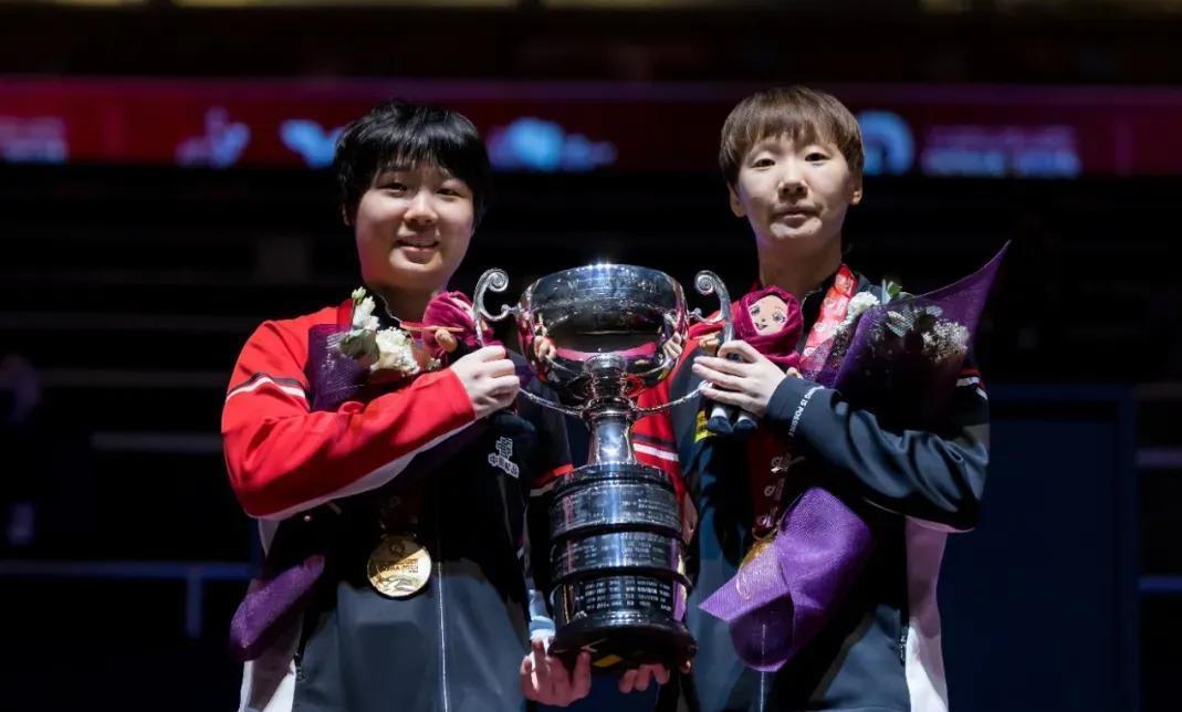 九游平台-刷新纪录首场状态出色，掘金观众沸腾！，德罗巴重返赛场引发球迷热议-九游平台